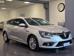 Argento Usata 2019 Renault Mégane GrandTour Business Station wagon | 11.500 € (Buon prezzo)