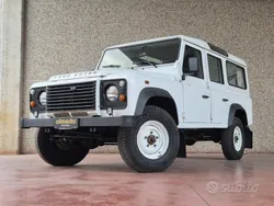 Usata 2014 Land Rover Defender SE SUV | 37.400 €