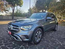 Grigio Usata 2020 Mercedes GLC200 Business SUV | 29.900 €