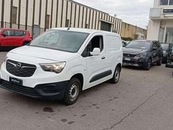 Bianco Usata 2021 Opel Combo Edition Monovolume | 13.300 € (Buon prezzo)