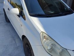 Bianco Usata 2009 Opel Corsavan Due volumi | 3499 €