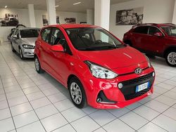 Rosso Usata 2019 Hyundai i10 Advanced Due volumi | 8400 € (Ottimo prezzo)