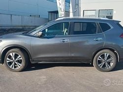 Grigio Usata 2018 Nissan X-Trail SUV | 11.000 €