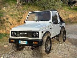 Bianco Usata 1989 Suzuki Samurai SUV | 3800 €