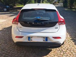 Usata 2015 Volvo V40 Station wagon | 8500 € (Buon prezzo)