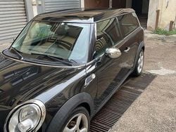Nero Usata 2010 Mini Cooper D Clubman Station wagon | 5300 €