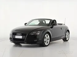Usata 2010 Audi TT Roadster Advanced Cabrio | 17.800 €