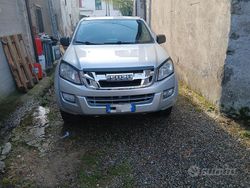 Grigio Usata 2014 Isuzu D-Max SUV | 11.500 € (Buon prezzo)