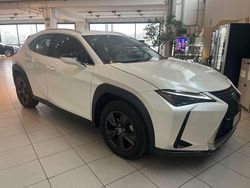 Bianco Usata 2024 Lexus UX 250h SUV | 28.900 € (Cara)