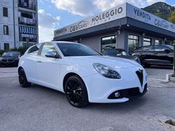 Bianco Usata 2017 Alfa Romeo Giulietta Super Due volumi | 8900 € (Buon prezzo)