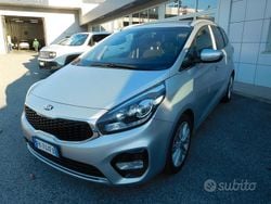 Grigio Usata 2017 Kia Carens Monovolume | 9500 € (Buon prezzo)