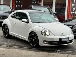 Bianco Usata 2013 VW Maggiolino R-line Tre volumi | 8999 € (Buon prezzo)