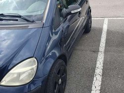Usata 2004 Mercedes A170 Avantgarde Tre volumi | 1400 € (Ottimo prezzo)