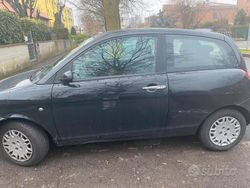Nero Usata 2006 Lancia Ypsilon Due volumi | 900 €