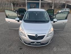 Grigio Usata 2012 Opel Meriva Cosmo Monovolume | 4800 € (Buon prezzo)