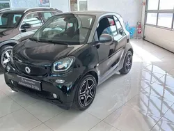 Nero Usata 2018 Smart ForTwo Coupé Passion Due volumi | 13.500 € (Buon prezzo)