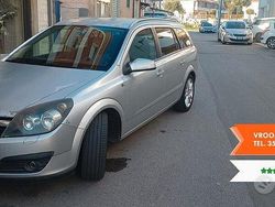 Usata 2006 Opel Astra Station wagon | 1499 € (Buon prezzo)