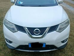Usata 2015 Nissan X-Trail Tekna SUV | 10.500 € (Cara)