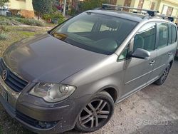 Usata 2007 VW Touran Monovolume | 4000 € (Buon prezzo)