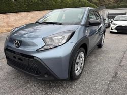 Blu Usata 2025 Toyota Aygo X SUV | 16.500 € (Buon prezzo)