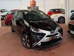 Nero Usata 2014 Toyota Aygo X-clusiv Due volumi | 8400 € (Molto cara)