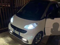 Bianco Usata 2010 Smart ForTwo Coupé Pulse Due volumi | 7000 € (Molto cara)