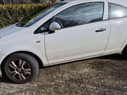 Usata 2008 Opel Corsa Sport Tre volumi | 2500 € (Buon prezzo)