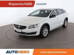 Bianco Usata 2017 Volvo V60 CC Kinetic Station wagon | 14.499 €
