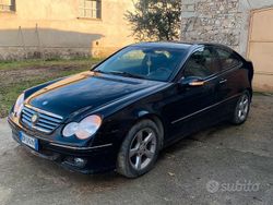 Nero Usata 2004 Mercedes C220 Coupé | 2000 €