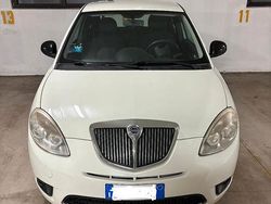Bianco Usata 2011 Lancia Ypsilon Due volumi | 2900 € (Super prezzo)