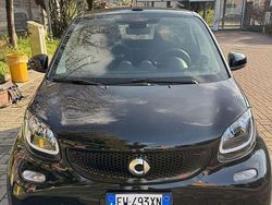 Nero Usata 2019 Smart ForTwo Cabrio Passion Cabrio | 18.500 € (Cara)