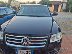 Nero Usata 2006 VW Touareg SUV | 5500 € (Cara)