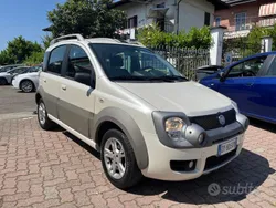 Usata 2009 Fiat Panda 4x4 Due volumi | 4900 € (Ottimo prezzo)
