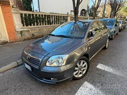 Grigio Usata 2005 Toyota Avensis Tre volumi | 3000 €