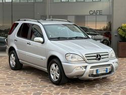 Grigio Usata 2005 Mercedes ML270 Edition SUV | 7000 € (Cara)