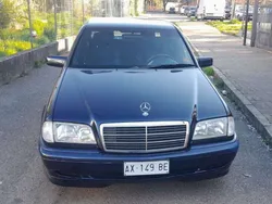 Blu/azzurro Usata 1998 Mercedes C180 Classic Tre volumi | 4400 € (Buon prezzo)