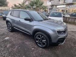 Grigio scuro Usata 2023 Jeep Avenger Summit SUV | 18.990 € (Ottimo prezzo)
