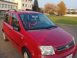 Rosso Usata 2009 Fiat Panda Dynamic Due volumi | 2750 € (Buon prezzo)