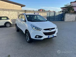 Bianco Usata 2014 Hyundai ix35 Comfort SUV | 7500 € (Buon prezzo)