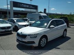 Bianco Usata 2020 Skoda Kamiq Ambition SUV | 17.900 € (Cara)