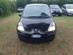 Nero Usata 2007 Renault Modus Monovolume | 3000 € (Buon prezzo)