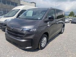 Graphite dust metallizzato Nuova 2025 VW Caravelle Life Monovolume | 57.600 € (Cara)