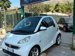 Usata 2012 Smart ForTwo Coupé Due volumi | 6400 € (Buon prezzo)