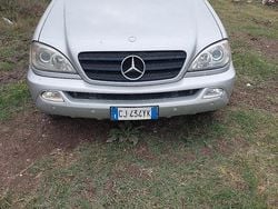 Grigio Usata 2003 Mercedes ML270 SUV | 3000 € (Super prezzo)