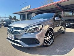 Grigio Usata 2017 Mercedes A180 Premium Tre volumi | 15.990 € (Cara)