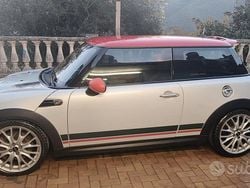 Grigio Usata 2011 Mini John Cooper Works Due volumi | 12.000 € (Buon prezzo)