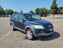 Grigio Usata 2008 Chevrolet Captiva SUV | 2800 € (Cara)