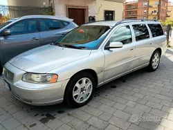 Argento Usata 2007 Volvo V70 Kinetic Station wagon | 2500 € (Buon prezzo)