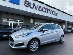 Grigio Usata 2017 Ford Fiesta Due volumi | 7500 € (Ottimo prezzo)