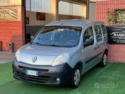 Argento Usata 2011 Renault Kangoo Expression Monovolume | 3700 €